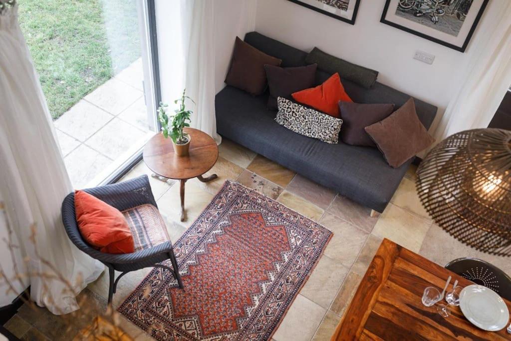 Stylish Cottage In The Pewsey Vale Marlborough Eksteriør bilde