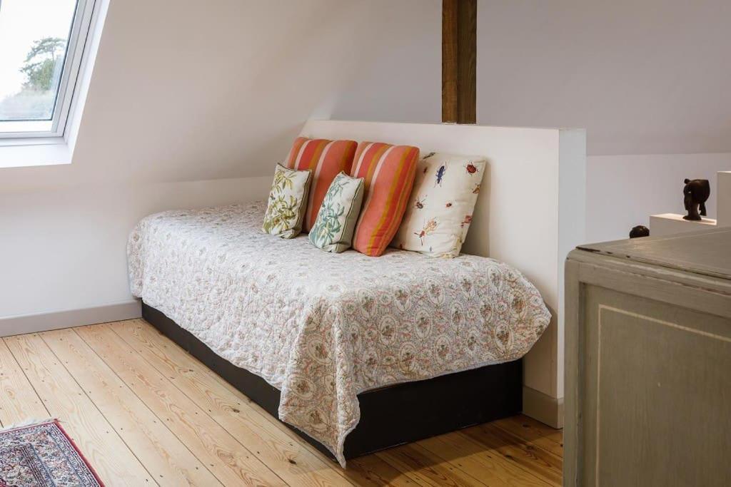 Stylish Cottage In The Pewsey Vale Marlborough Eksteriør bilde
